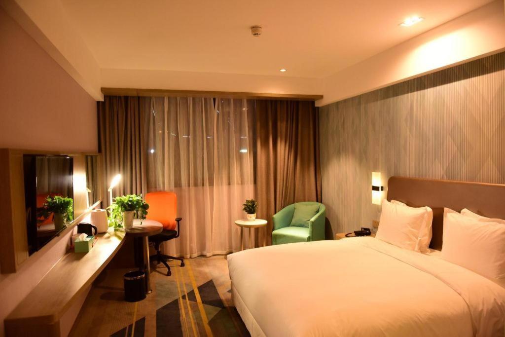 Holiday Inn Express Lhasa Potala Square By Ihg Extérieur photo