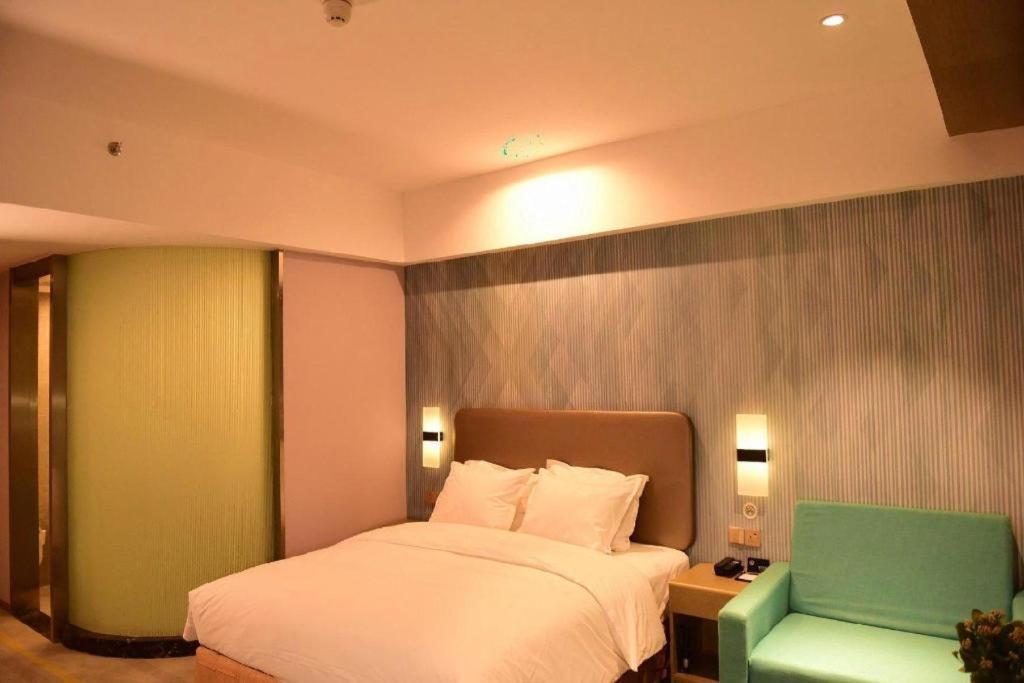 Holiday Inn Express Lhasa Potala Square By Ihg Extérieur photo