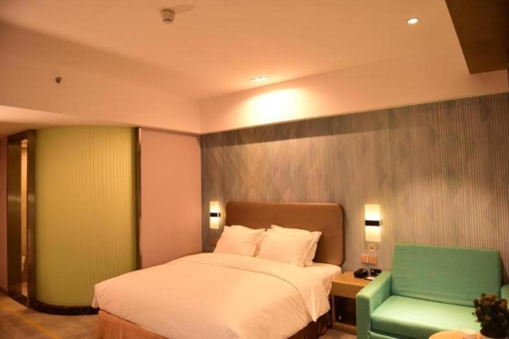 Holiday Inn Express Lhasa Potala Square By Ihg Extérieur photo