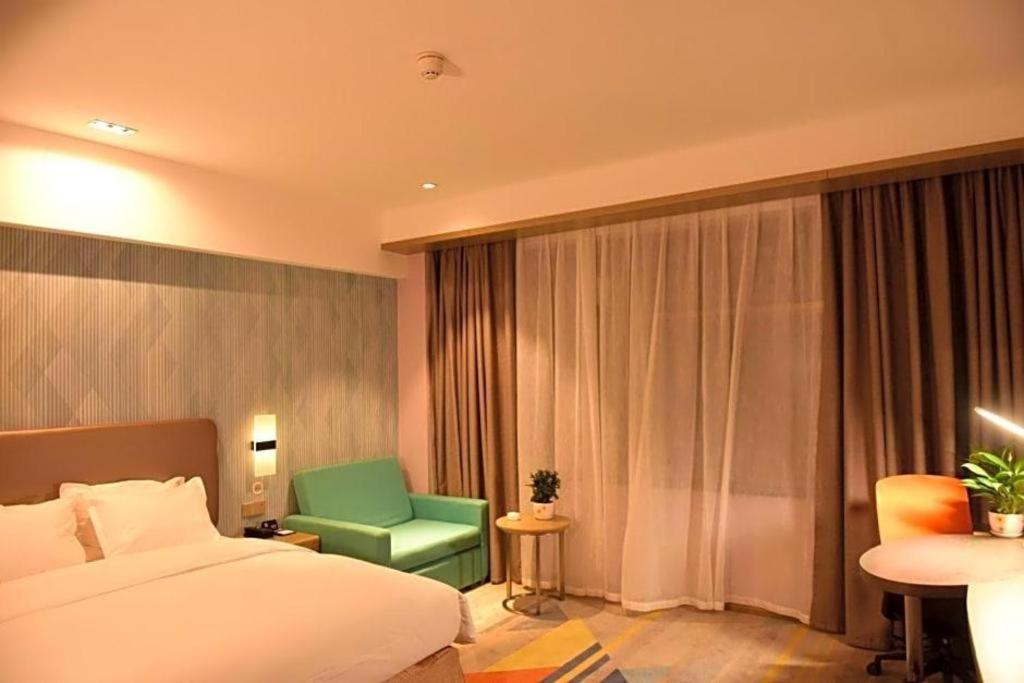 Holiday Inn Express Lhasa Potala Square By Ihg Extérieur photo